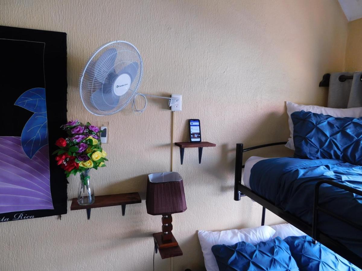 יקו Condo Villa B27 Sleeps Five People - B28 Sleeps Six People - Price Includes Housekeeping Fees Not Taxes - Very Close To The Pool And Beach! מראה חיצוני תמונה
