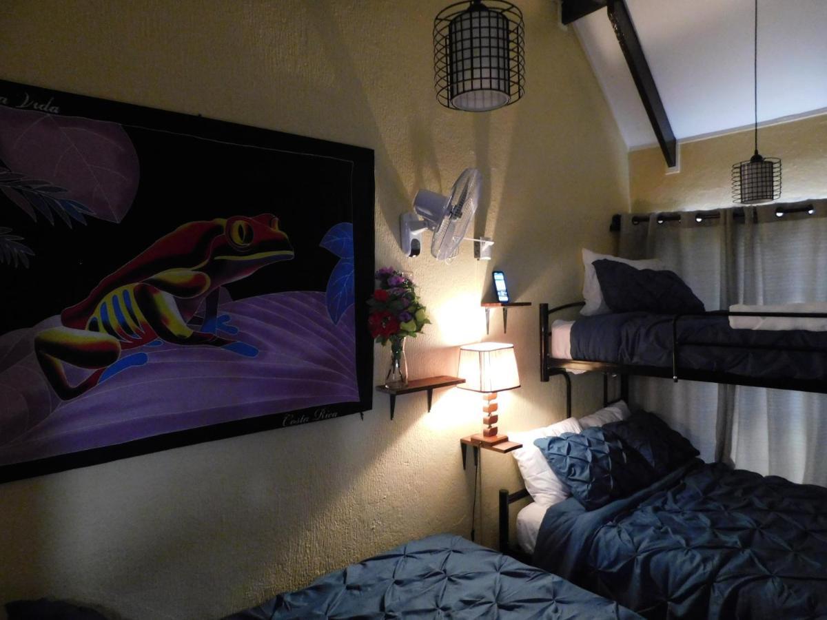 יקו Condo Villa B27 Sleeps Five People - B28 Sleeps Six People - Price Includes Housekeeping Fees Not Taxes - Very Close To The Pool And Beach! מראה חיצוני תמונה