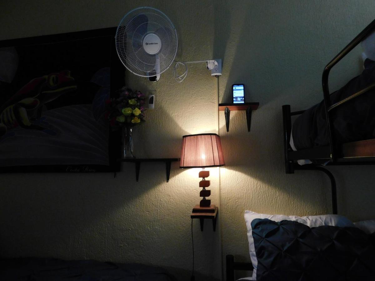 יקו Condo Villa B27 Sleeps Five People - B28 Sleeps Six People - Price Includes Housekeeping Fees Not Taxes - Very Close To The Pool And Beach! מראה חיצוני תמונה