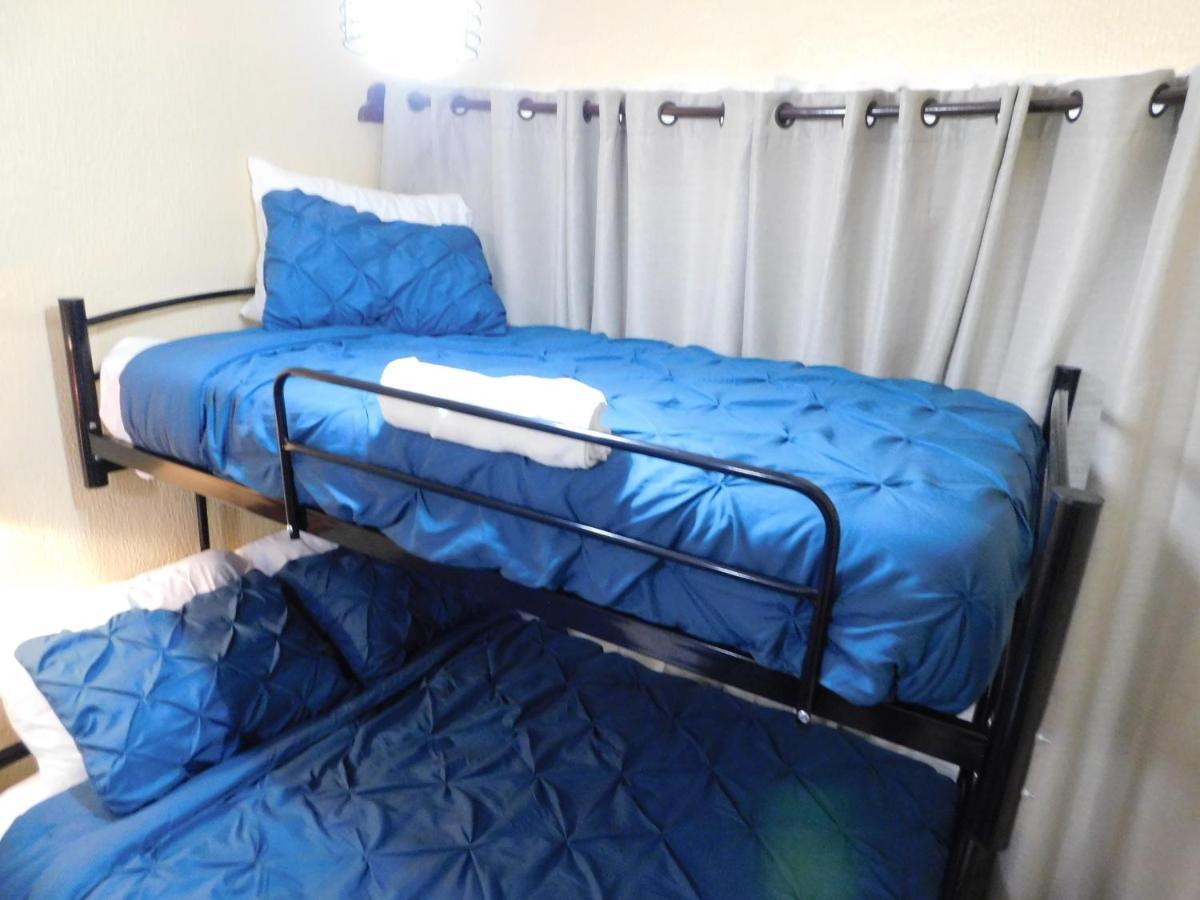 יקו Condo Villa B27 Sleeps Five People - B28 Sleeps Six People - Price Includes Housekeeping Fees Not Taxes - Very Close To The Pool And Beach! מראה חיצוני תמונה