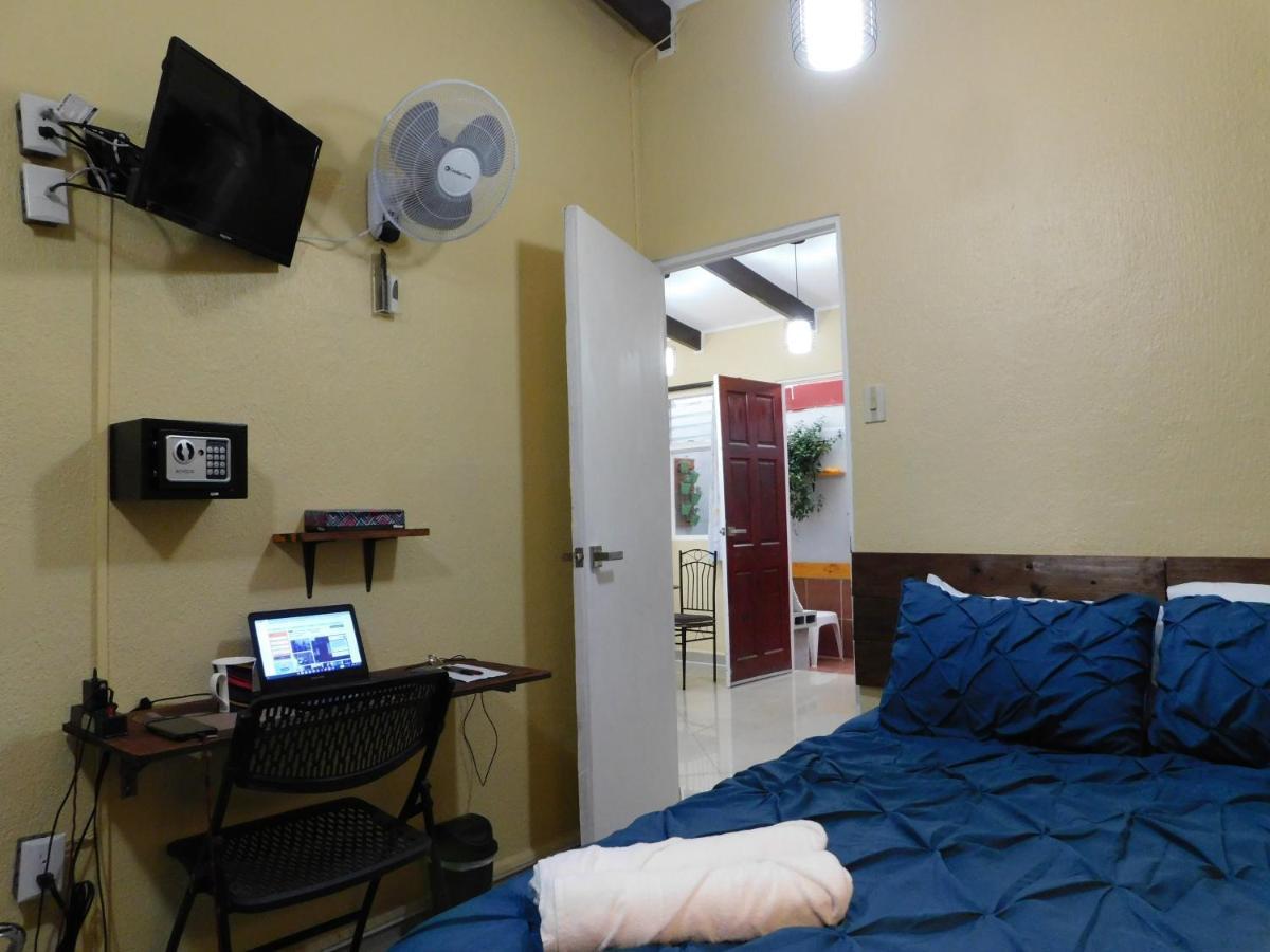 יקו Condo Villa B27 Sleeps Five People - B28 Sleeps Six People - Price Includes Housekeeping Fees Not Taxes - Very Close To The Pool And Beach! מראה חיצוני תמונה