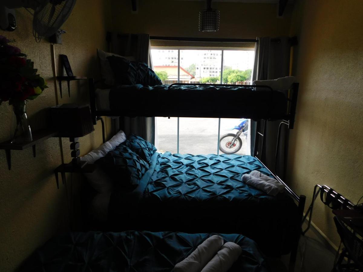 יקו Condo Villa B27 Sleeps Five People - B28 Sleeps Six People - Price Includes Housekeeping Fees Not Taxes - Very Close To The Pool And Beach! מראה חיצוני תמונה